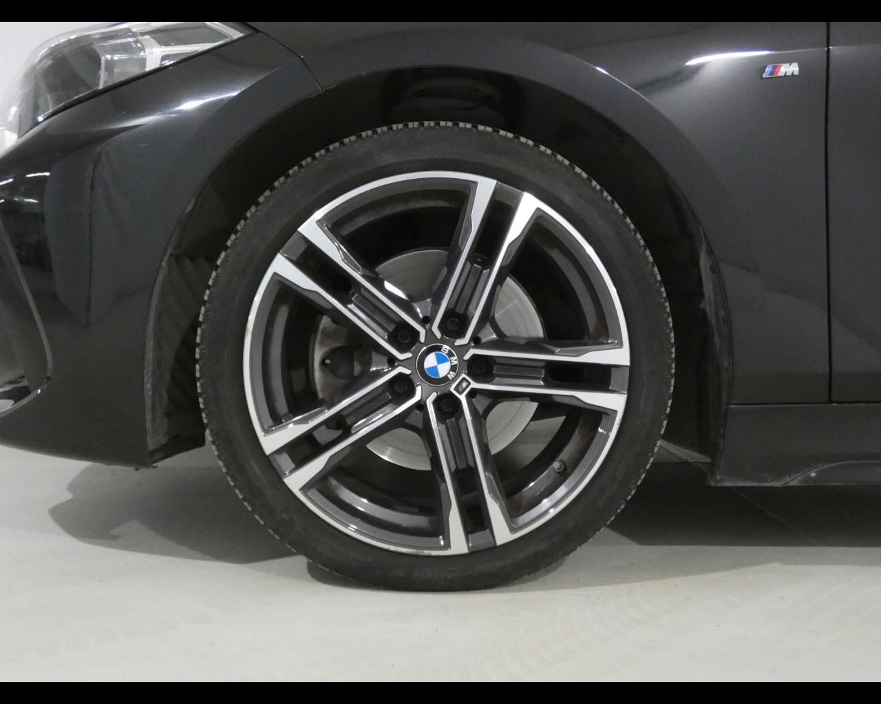 BMW Serie 1 (F40) - 118d 5p. Msport