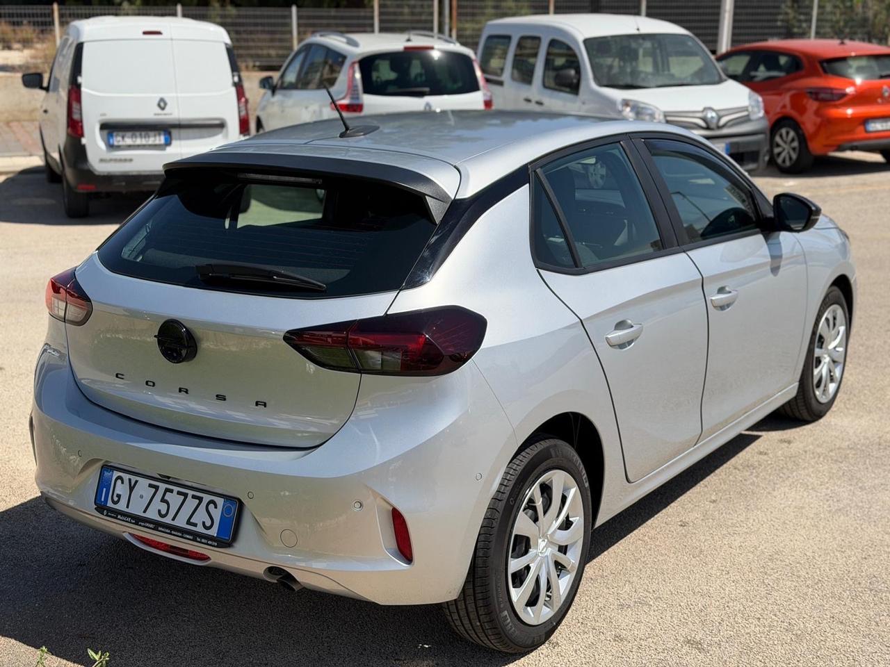 Opel Corsa 1.2 100 CV Edition solo 2900km