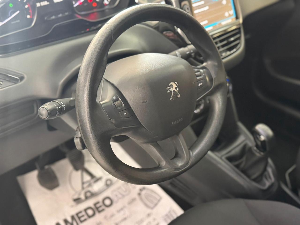 Peugeot 208 BlueHDi 100 S&S 5 porte GT Line