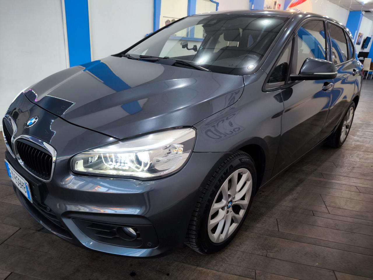 Bmw 2er Active Tourer 218d Active Tourer Luxury