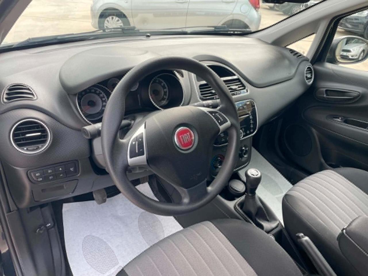 Fiat Punto 1.3 MJT II S&S 95 CV 5 porte Street
