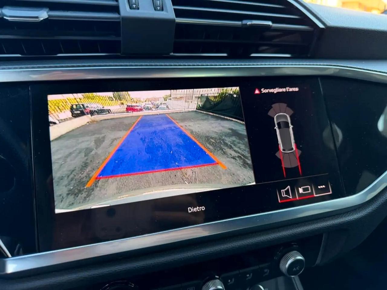 Audi Q3 SPB 35 TDI S tronic line edition GRANZIA UFFICIALE AUDI GENNAIO 2027 + 12 MESI GARANZIA NOSTRA