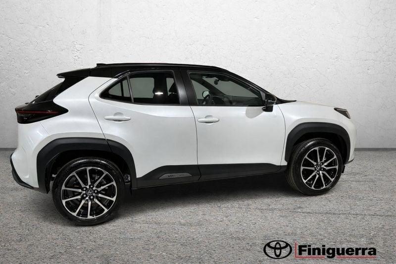 Toyota Yaris Cross 1.5H (130 CV) E-CVT GR Sport con Teck Pack