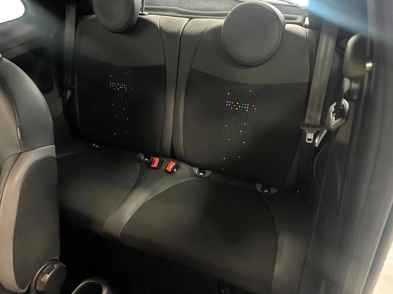 Fiat 500 1.0 Hybrid Hey Google