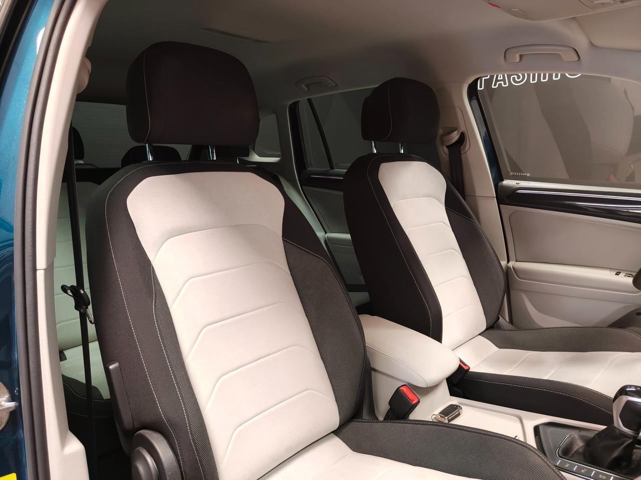 Volkswagen Tiguan 2.0 TDI 150 CV SCR DSG Elegance