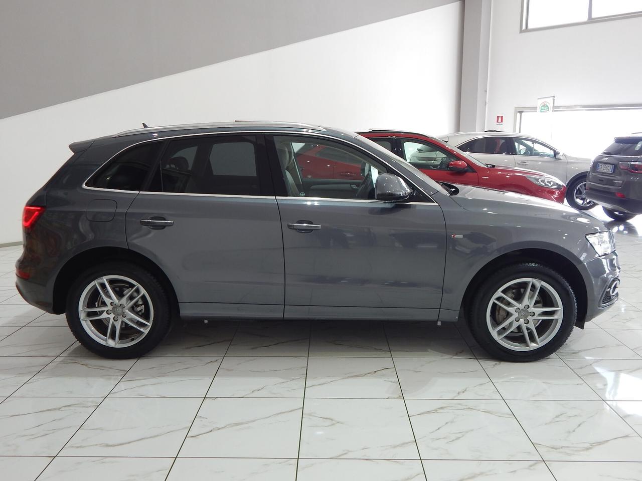 Audi Q5 2.0 TDI Advanced Quattro 190cv S-tronic TETTO-RADAR