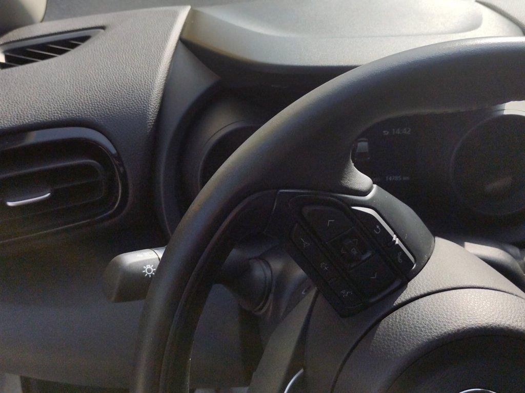 TOYOTA Yaris 1.5h trend del 2022