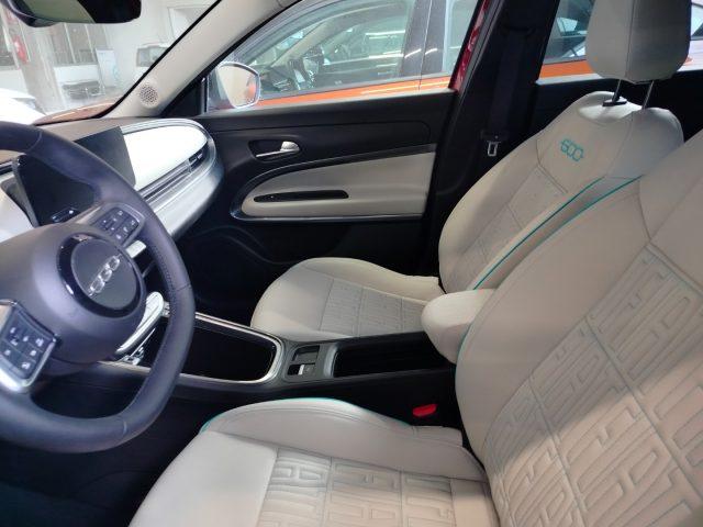 FIAT 600 Hybrid 100 CV DCT MHEV La Prima