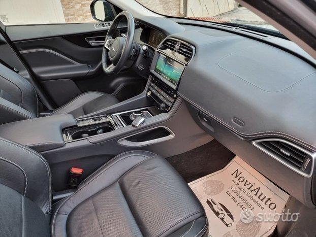 Jaguar F-Pace R-Sport 2.0d 180cv AWD Aut.