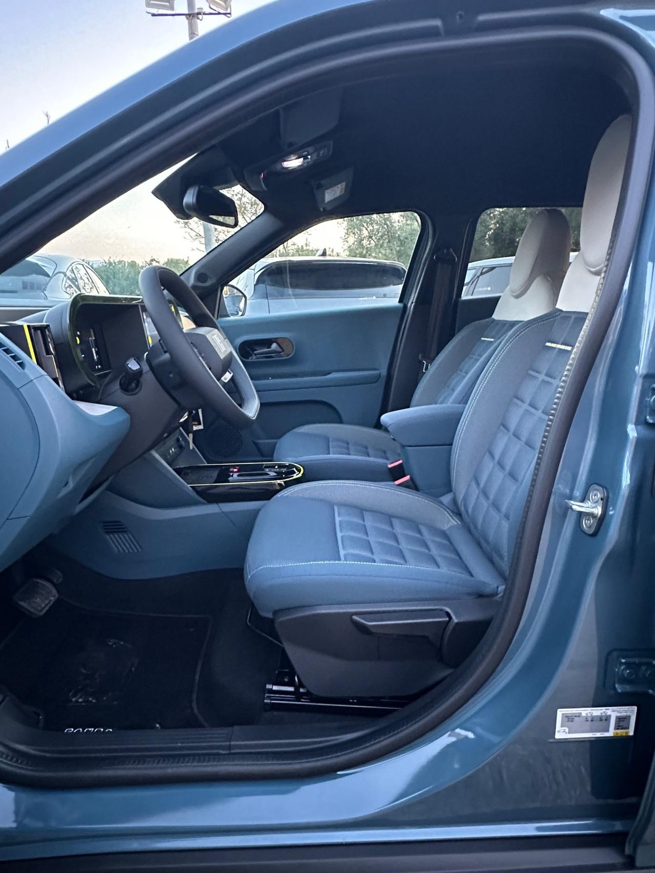 Fiat Grande Panda 1.2 Hybrid 110 CV S&S La Prima