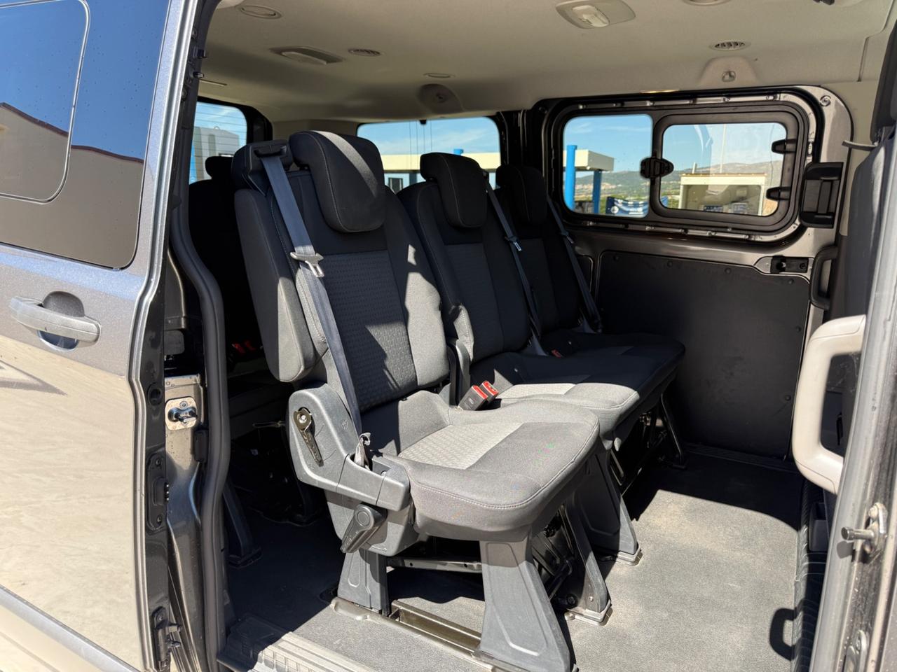 Ford Transit Custom 300 2.0 EcoBlue 130 PL-DC Furgone Titanium