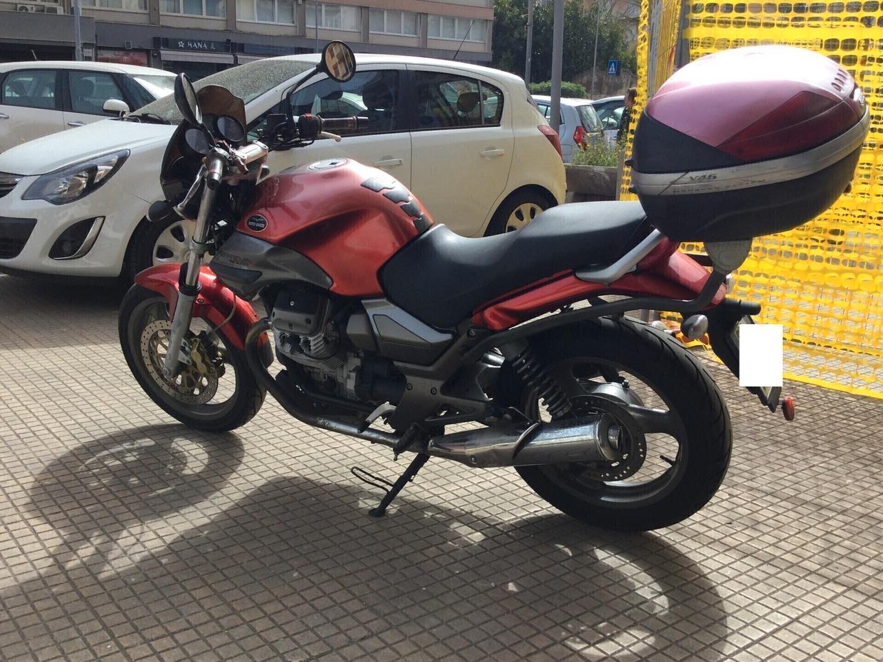 Moto Guzzi Breva 750