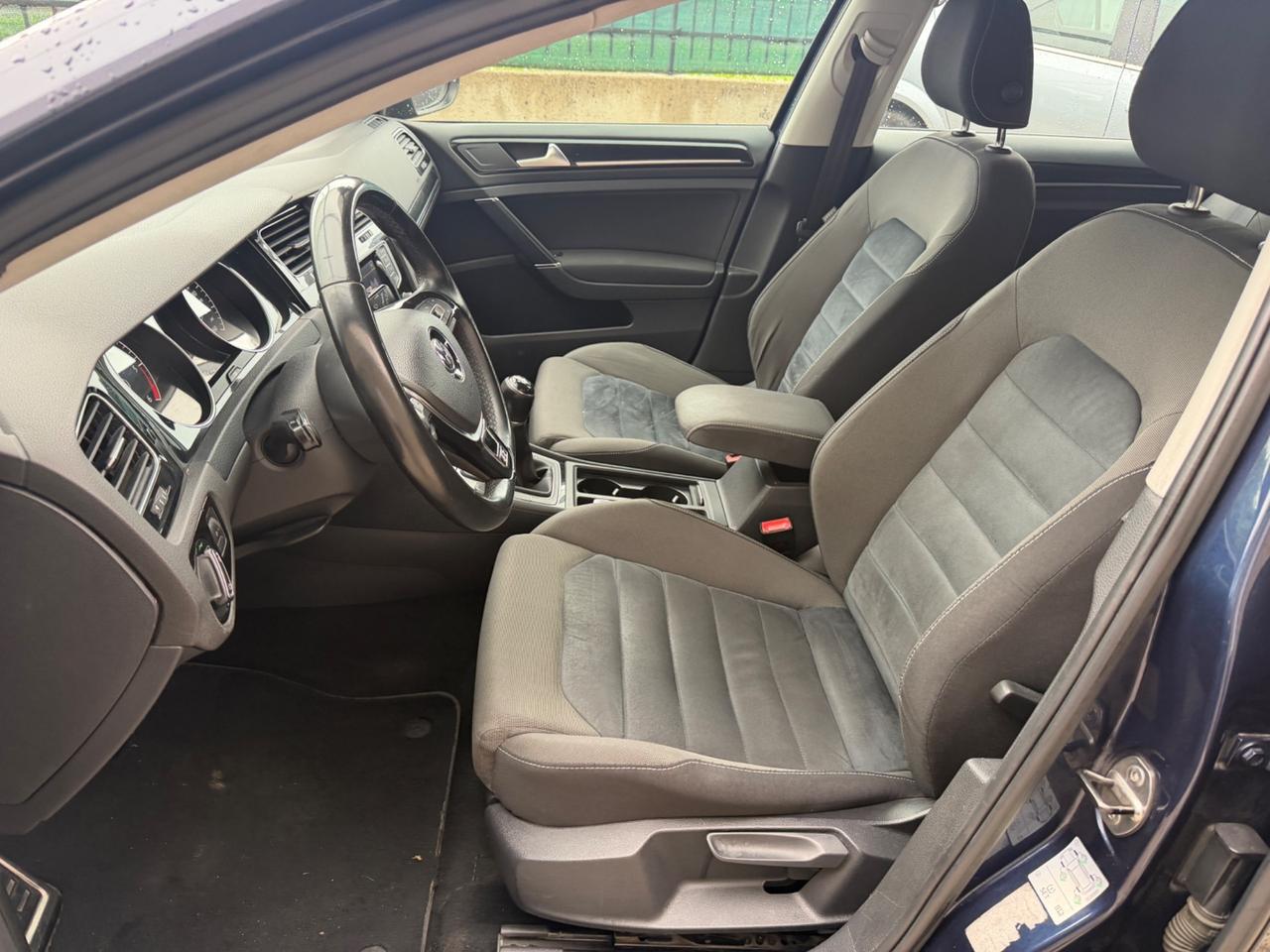 VV GOLF 7 1.6TDI 105CV GANCIO TRAINO OMOLOGATO 1500KG