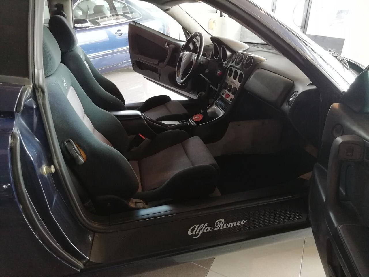 Alfa Romeo GTV 1.8i 16V Twin Spark cat