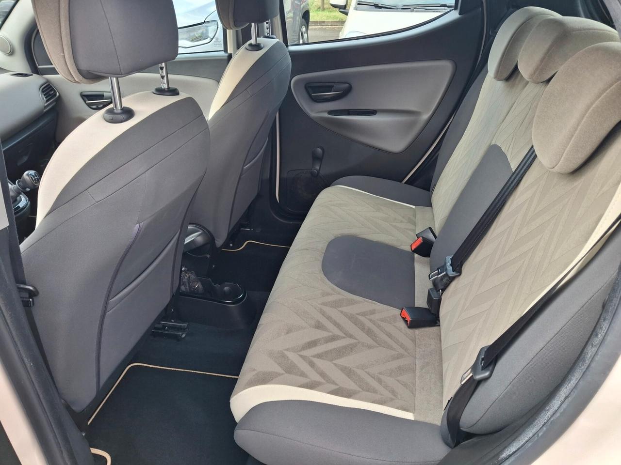 Lancia Ypsilon 1.2 69 CV 5 porte GPL Ecochic Gold