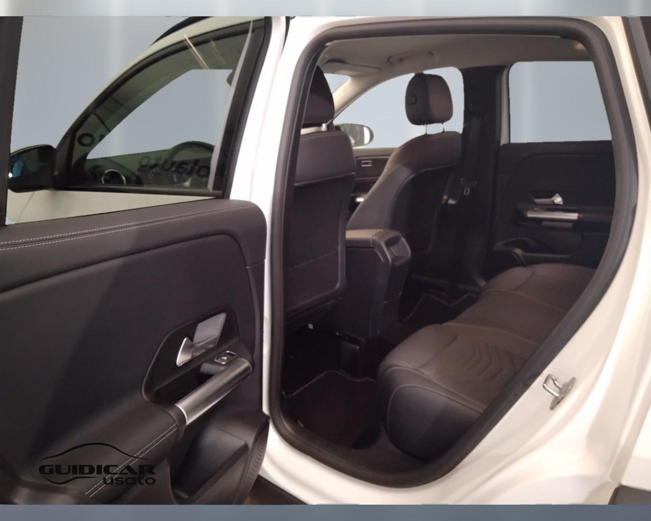 Mercedes-Benz GLA-H247 2023 - GLA 180 d Progressive Advanced auto