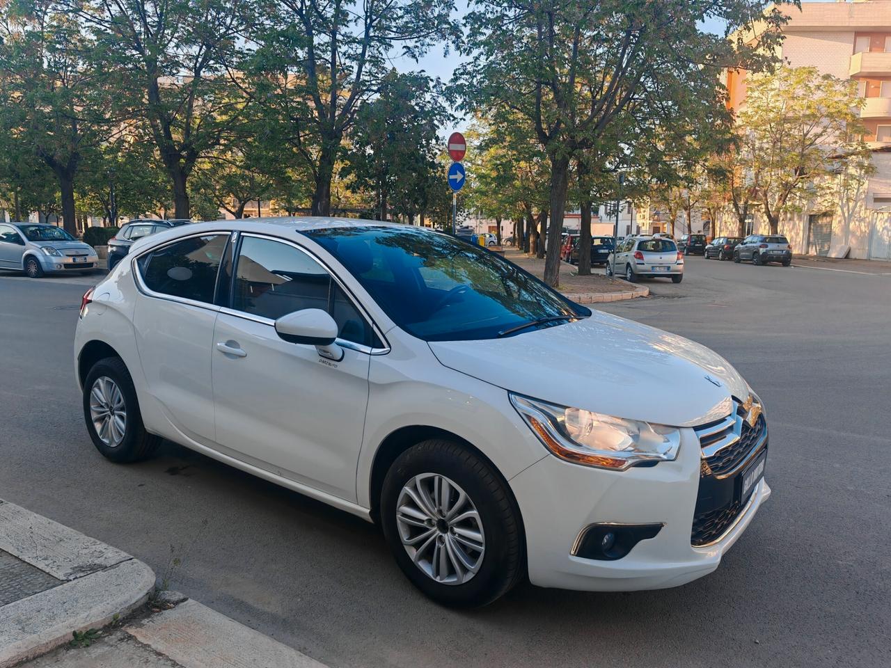 Ds DS4 DS 4 1.6 e-HDi 110 airdream Chic