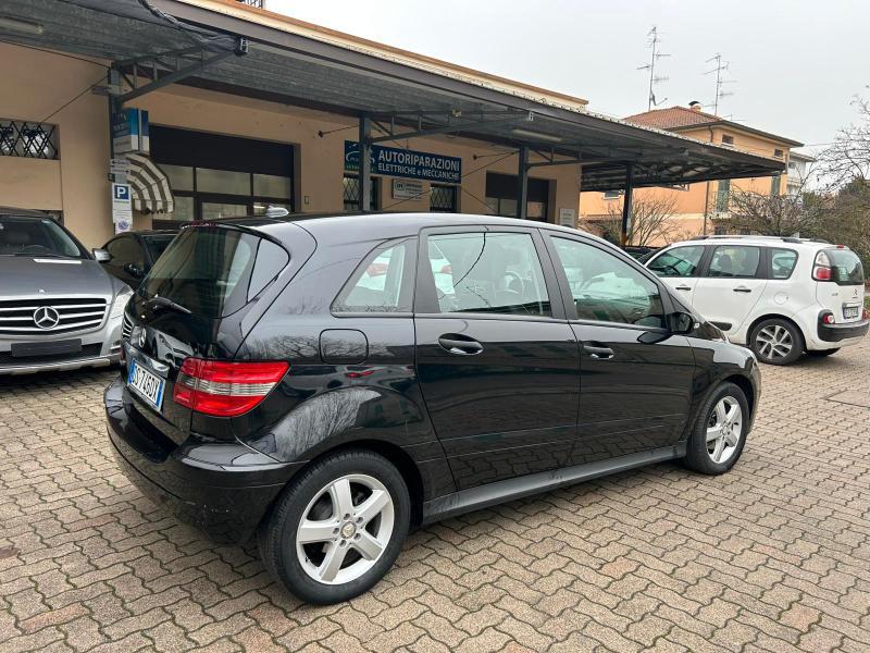Mercedes Classe B B 180 cdi Sport OK NEOPATENTATO