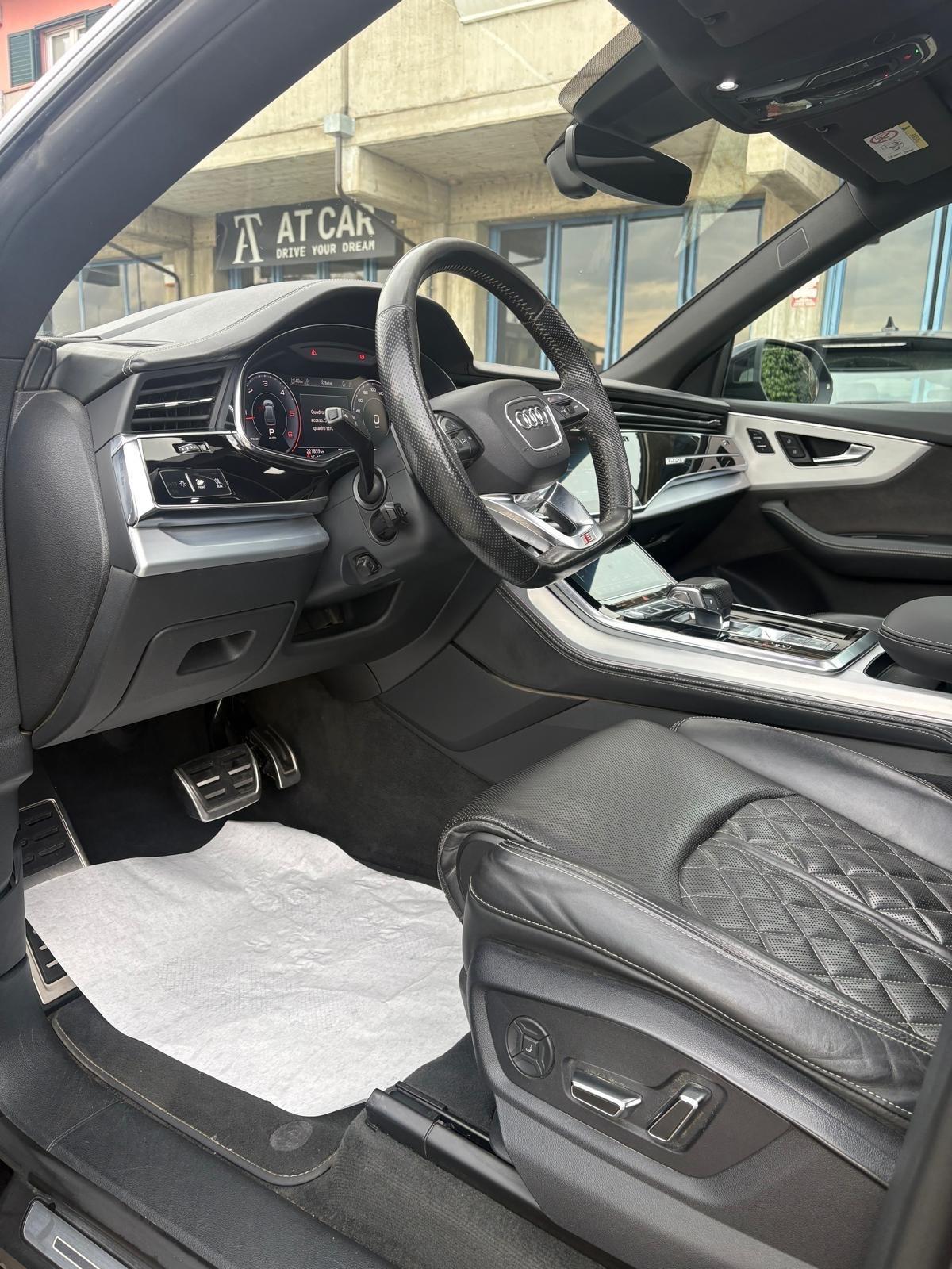 Audi Q8 50 TDI 286 CV quattro tiptronic Sport