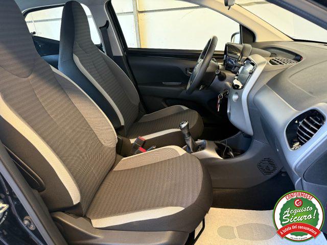 TOYOTA Aygo Connect 1.0 VVT-i 72 CV x-play PREZZO REALE