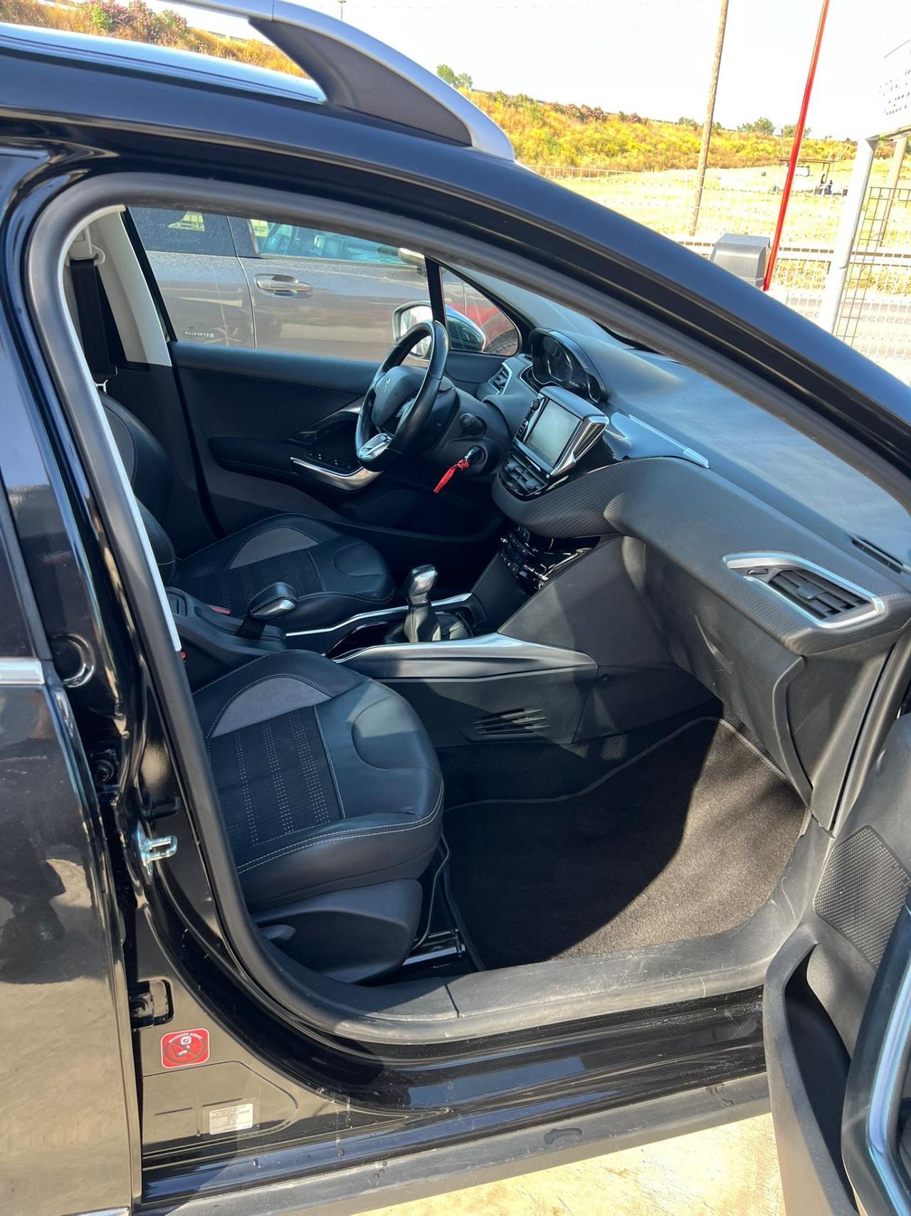 Peugeot 2008 1.6 e-HDi 92 CV Stop&Start Allure