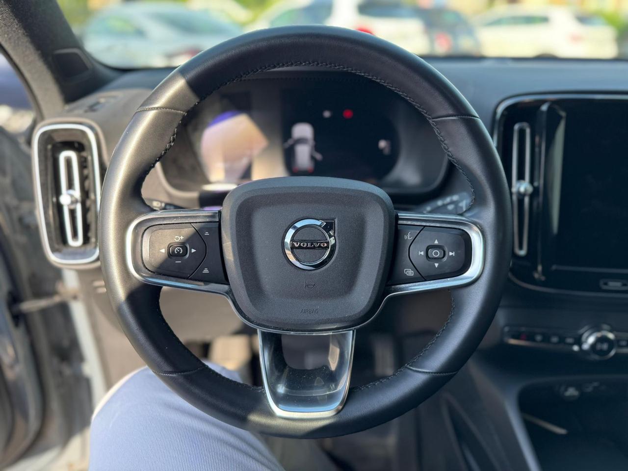 Volvo XC40 Plus Recharge #5938