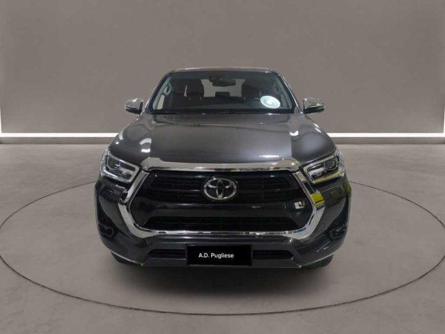 TOYOTA Hilux 4ª serie - 2.4 D-4D A/T 4WD 4 porte Double Cab