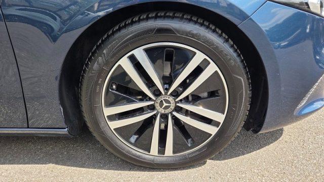 MERCEDES-BENZ A 180 d Automatic Sport PERMUTE OK NEOPATENTATI