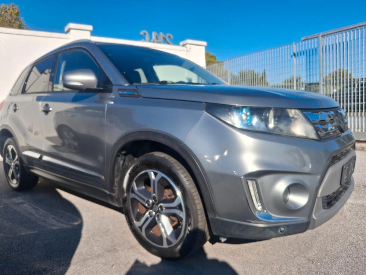 Suzuki Vitara 1.6 DDiS V-Cool-EURO6b-PERFETTA-
