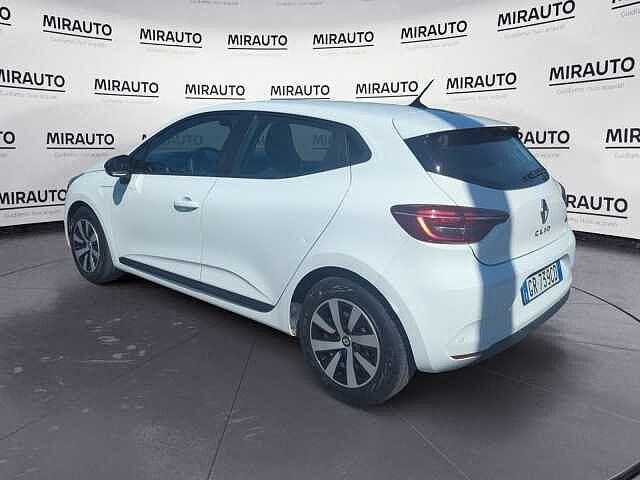 Renault Clio 1.6 E-TECH full hybrid 107KW EVOLUTION