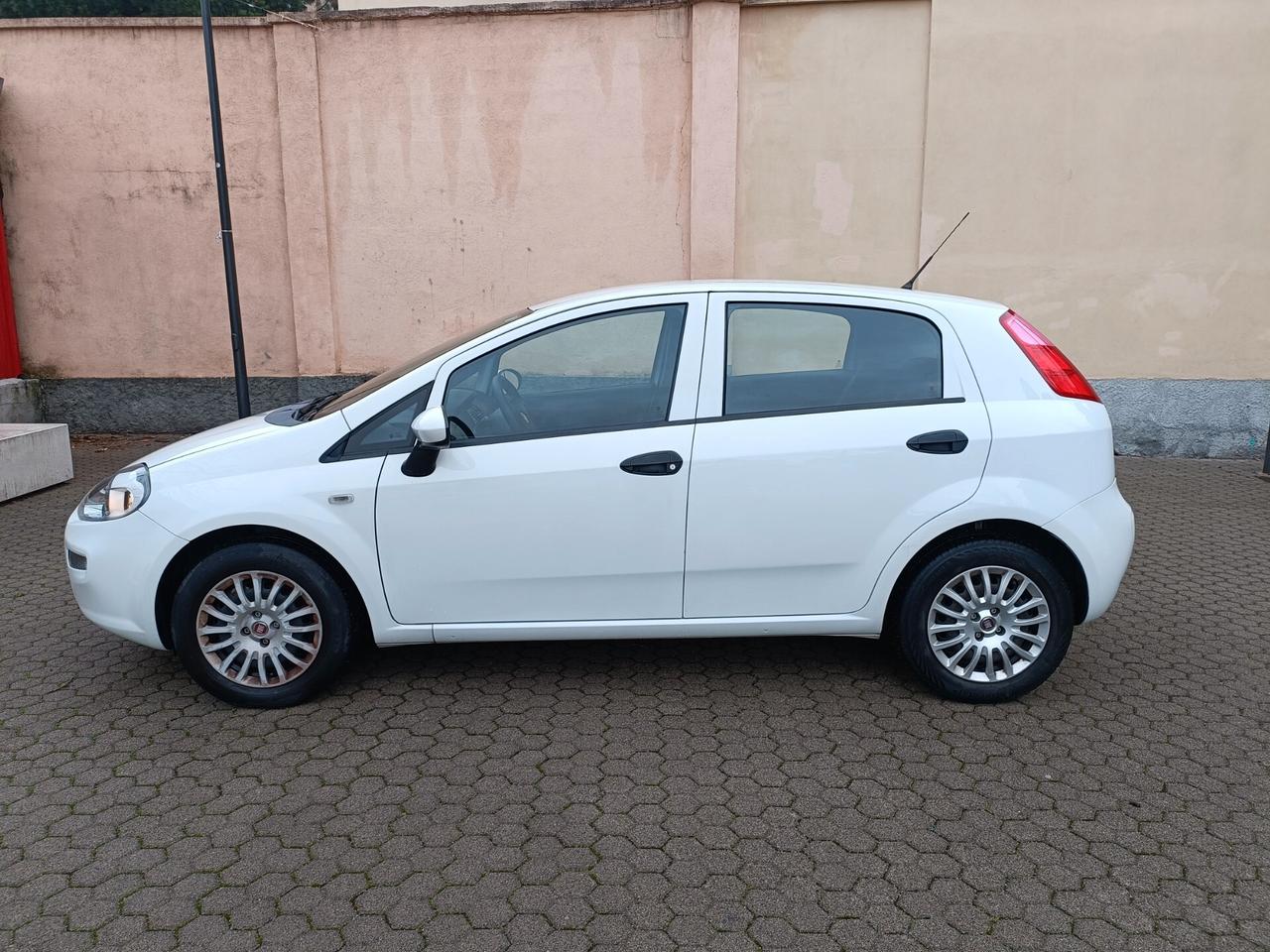 Fiat Punto 1.2 8V 5 porte Street