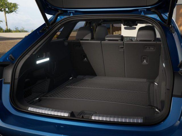 AUDI A6 Avant 40 2.0 TDI quattro ultra S tronic S line edi