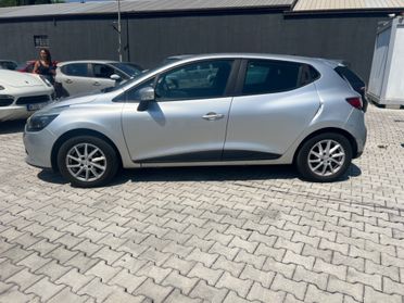 Renault Clio 1.2 75CV GPL 5 porte neopatentati