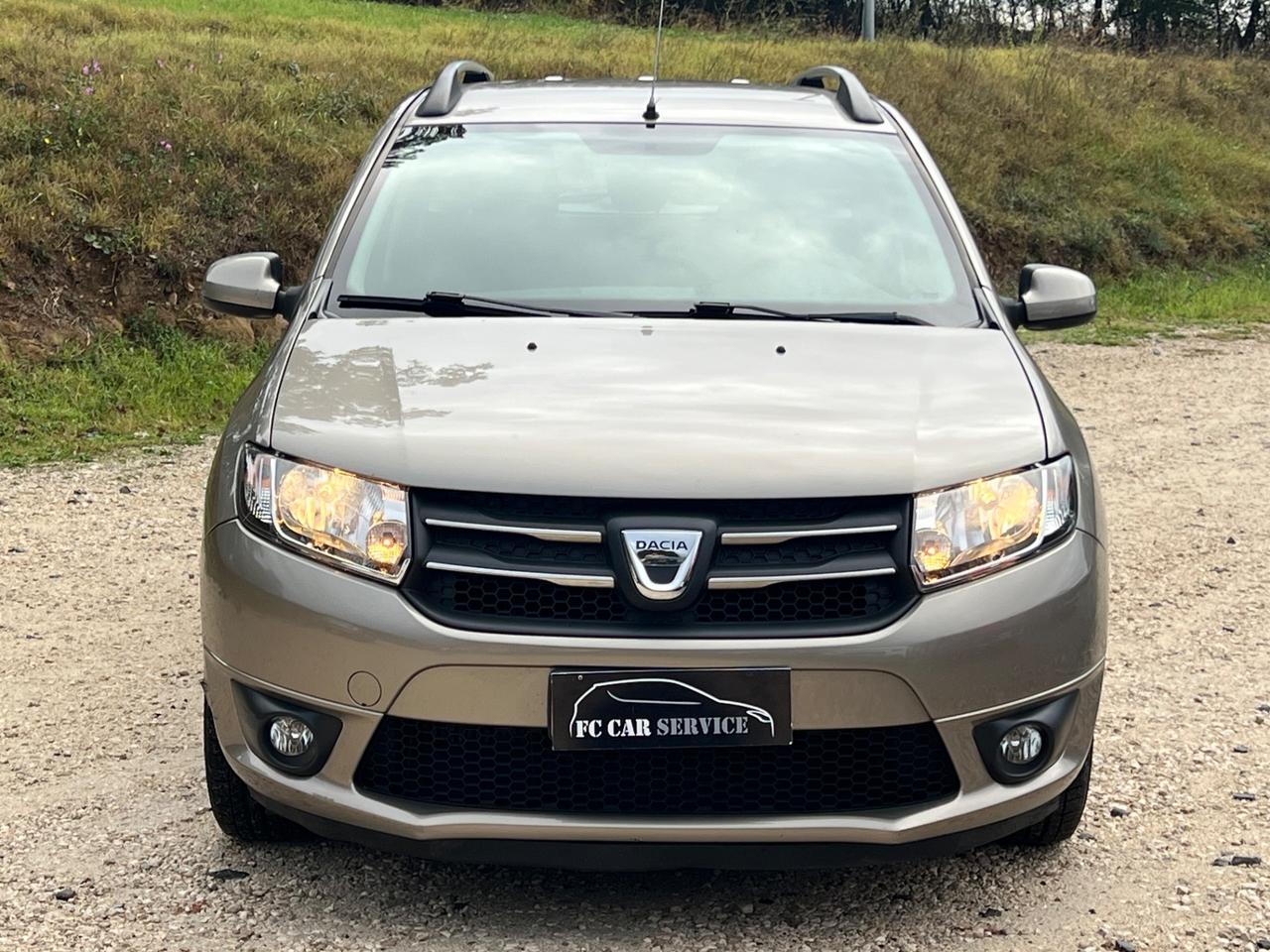 Dacia Logan 0.9 TurboGPL Lauréate permute rate garanzia