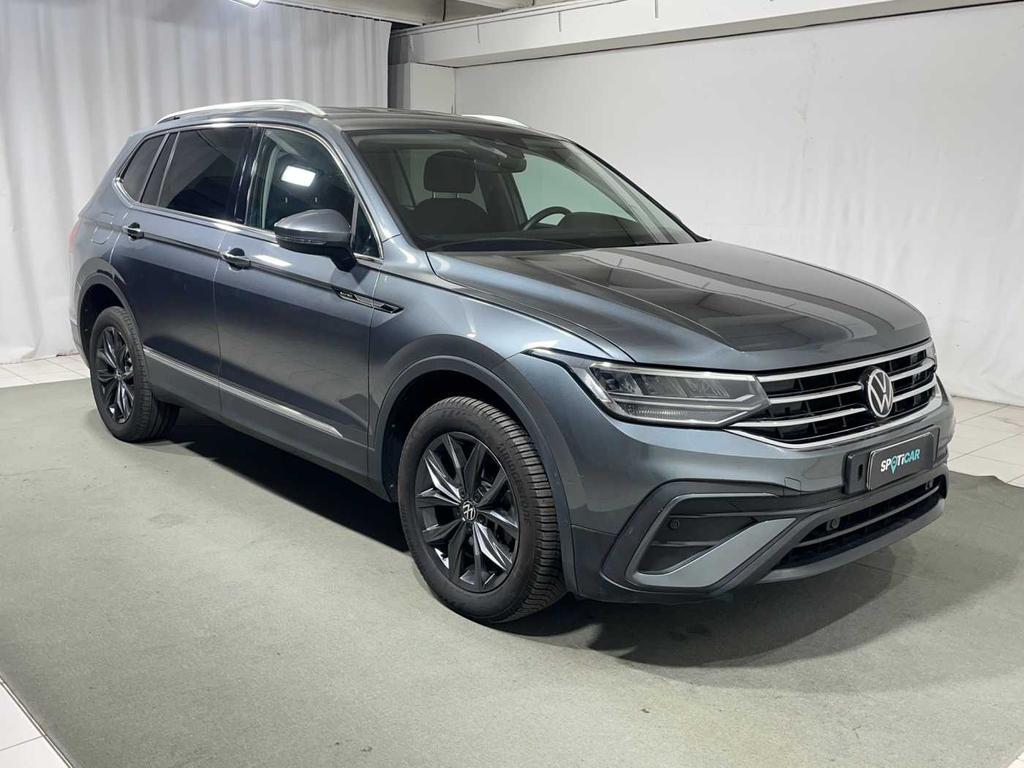 Volkswagen Tiguan Allspace 2.0 tdi scr Life 150cv dsg 7p.ti
