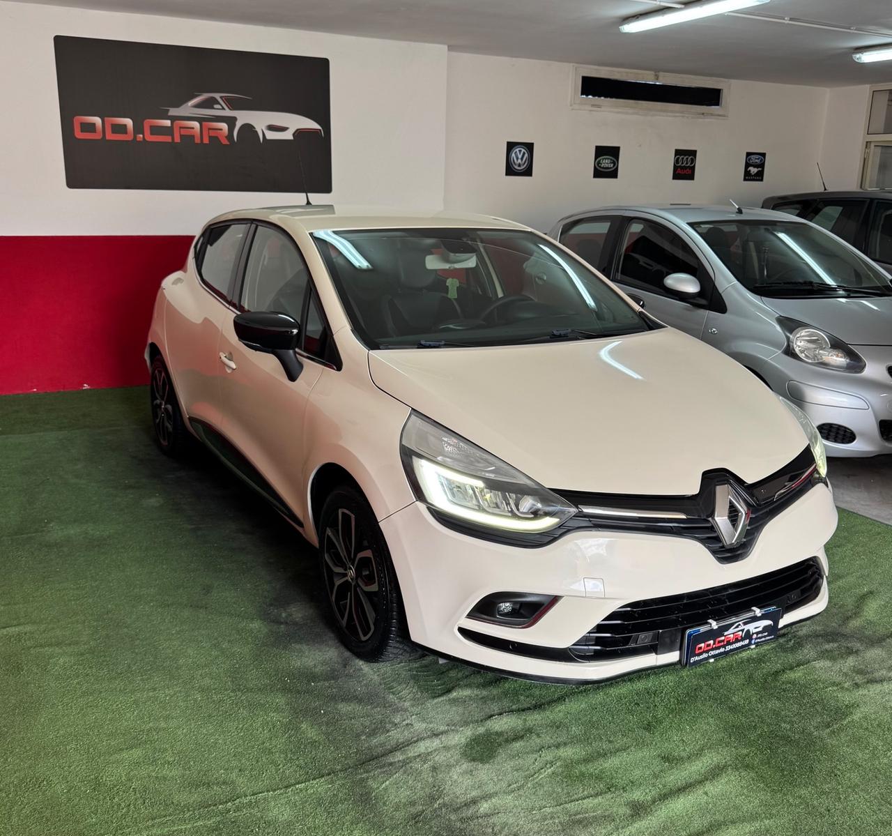 Renault Clio dCi 8V 90CV EDC Start&Stop 5 porte Energy Intens