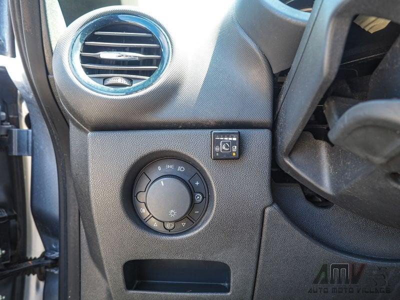 Opel Corsa 1.2 3 porte IMPIANTO GPL-OK NEOP