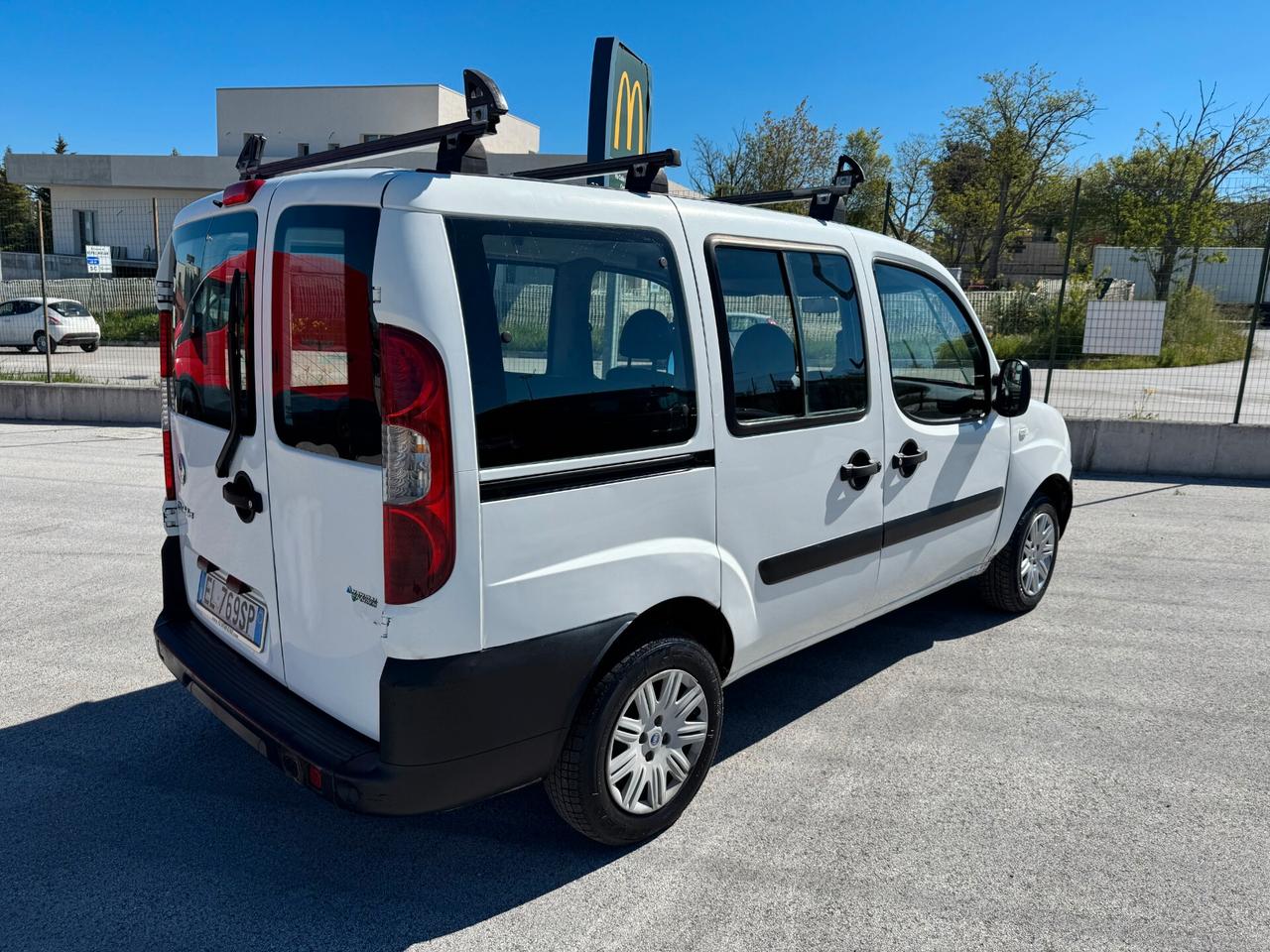 Fiat Doblo Doblò 1.6 16V Natural Power Active