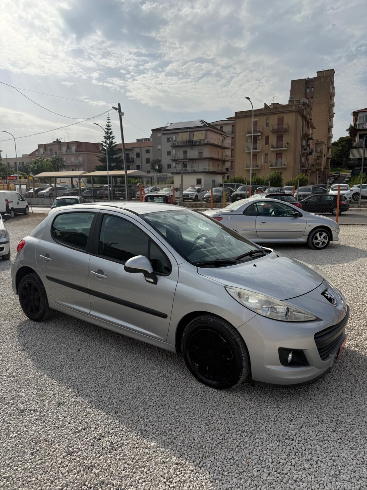 Peugeot 207 1.4 VTi 95CV 5p. XS