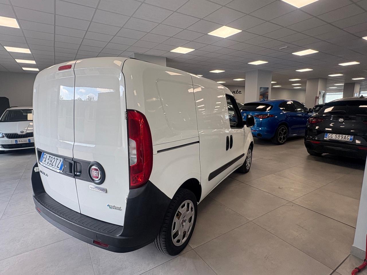 Fiat Doblò 1.4 T-jet 120cv Metano 2015 km217000