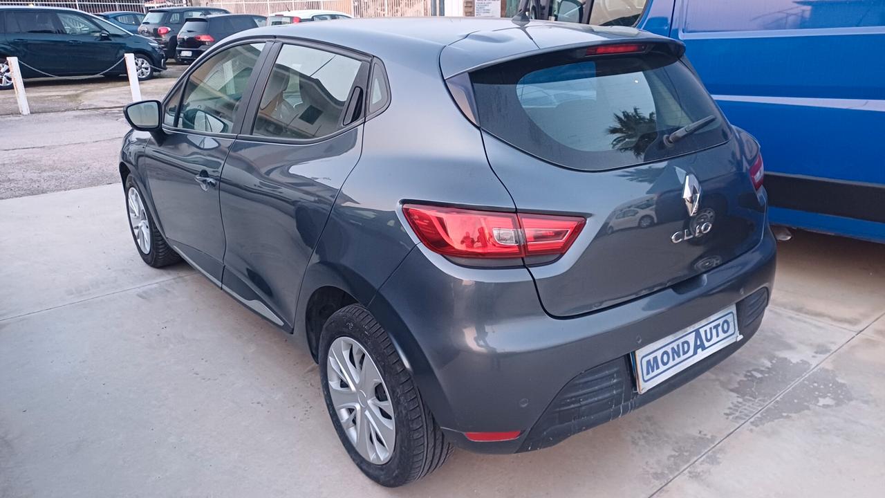 Renault Clio TCe 12V 90 CV 5 porte Business 2019