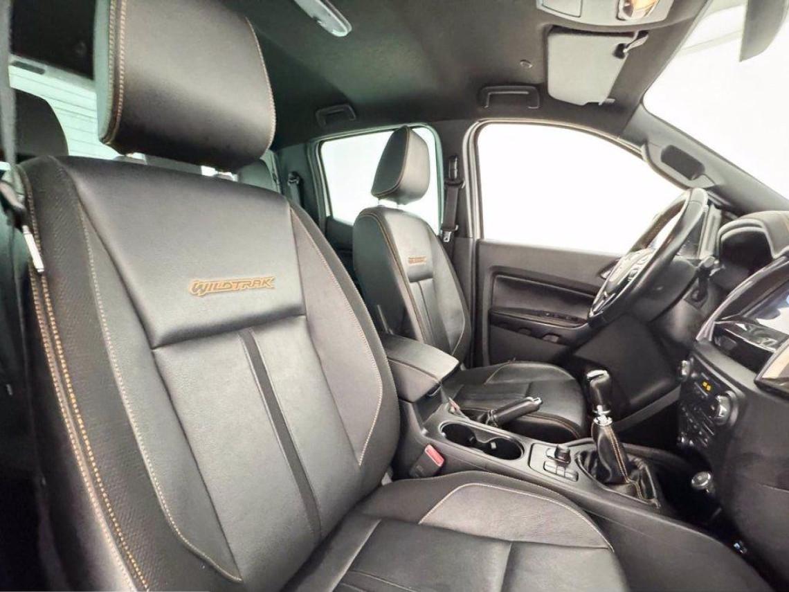 FORD Ranger 2 0 ecoblue double cab wildtrak 170cv