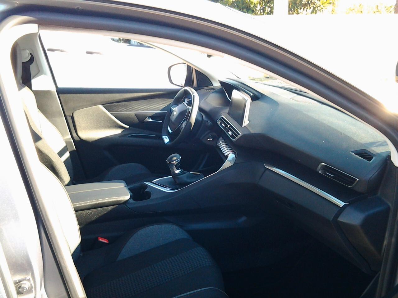 Peugeot 3008 BlueHDi 130 S&S Business 11/2018