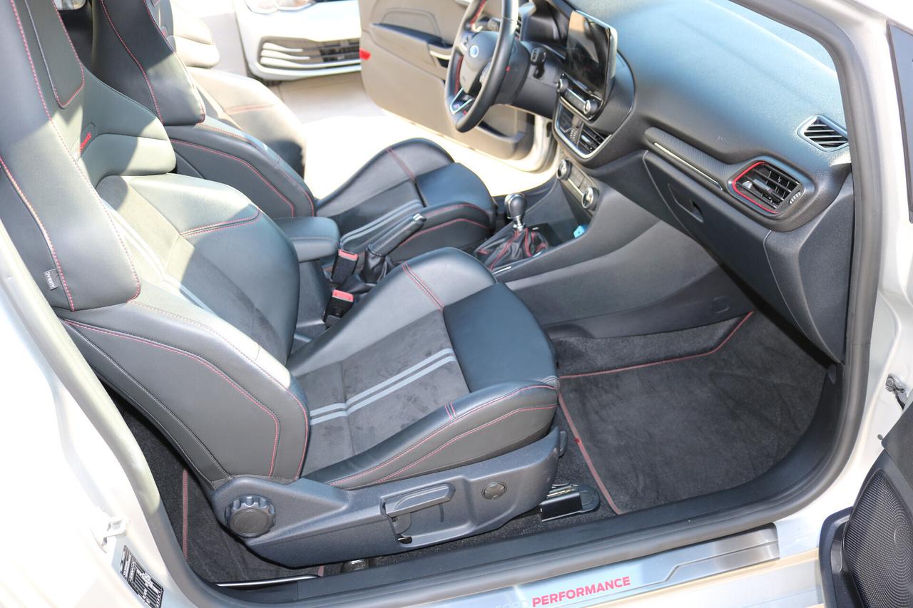 Ford Fiesta 1.5 Ecoboost 200 CV 5 porte ST