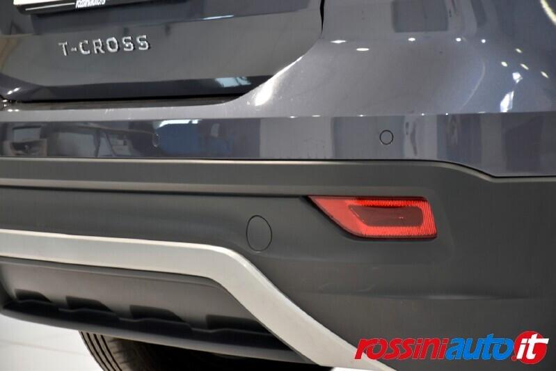 VOLKSWAGEN T-CROSS 1.0 TSI 95 CV STYLE REARVIEW + TECH PACK R16 RO