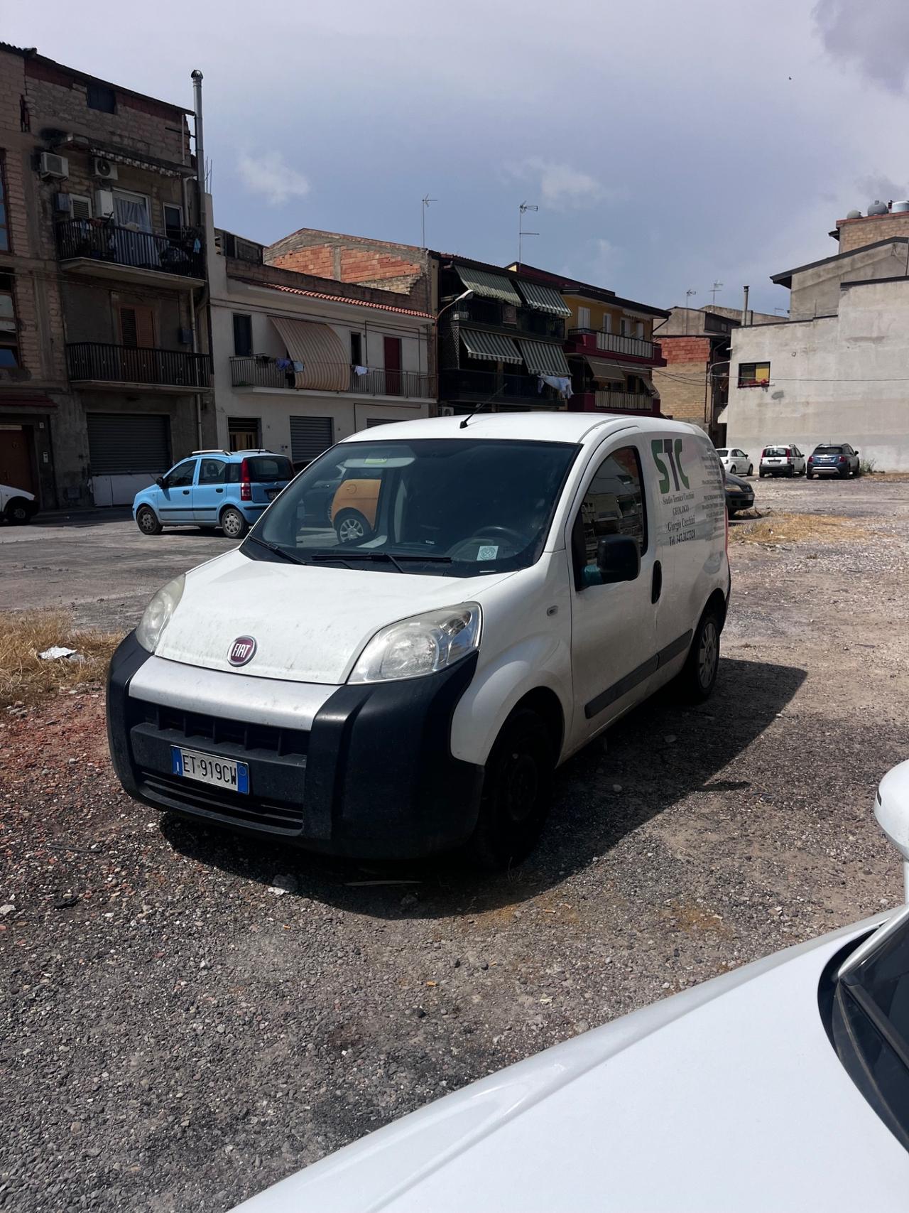 Fiat Fiorino 1.3 mtj 75cv 12/2013 permuta