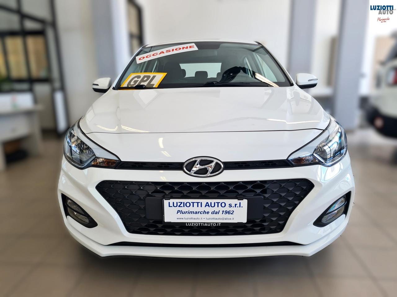 Hyundai i20 1.2 GPL CONNECTLINE 5P.