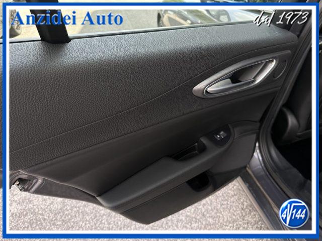 ALFA ROMEO Giulia 2.2 Turbodiesel 210 CV AT8 AWD Q4 Veloce