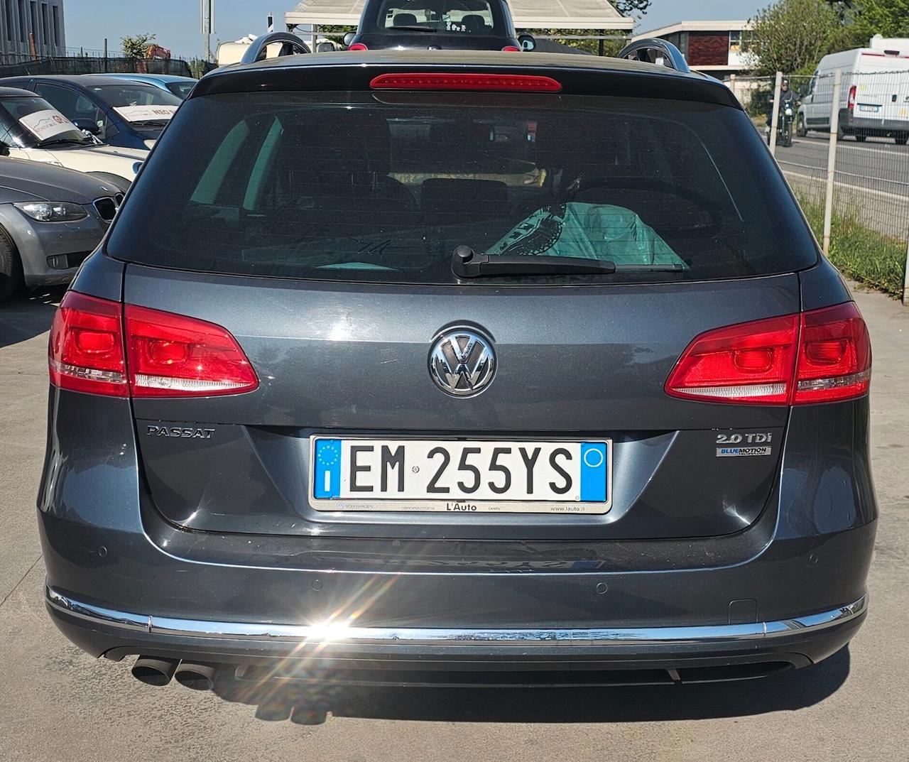 VOLKSWAGEN PASSAT 2.0 TDI HIGHLINE BLUEMOTION