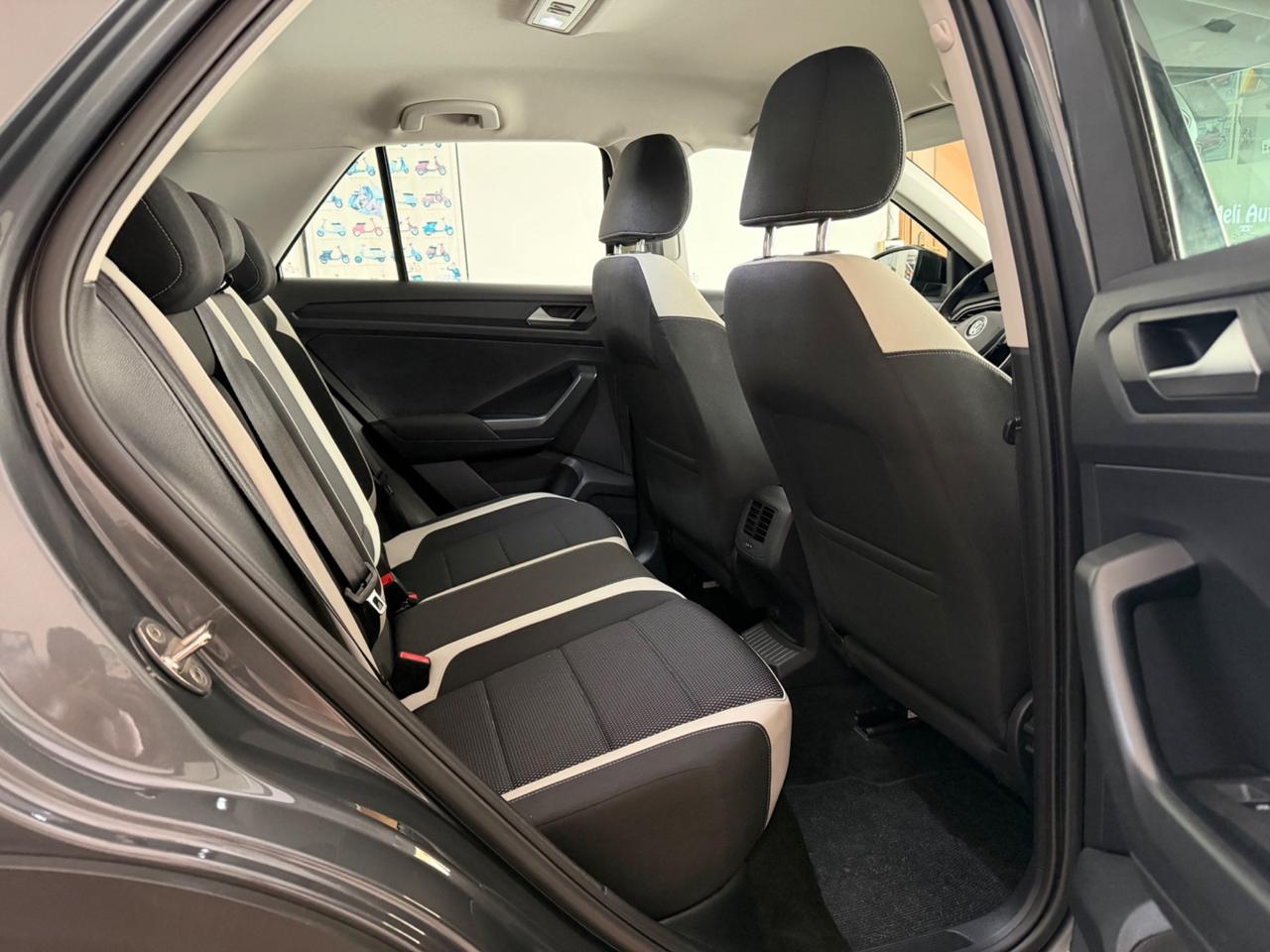 Volkswagen T-Roc 1.6 TDI 116 CV Advanced BlueMotion